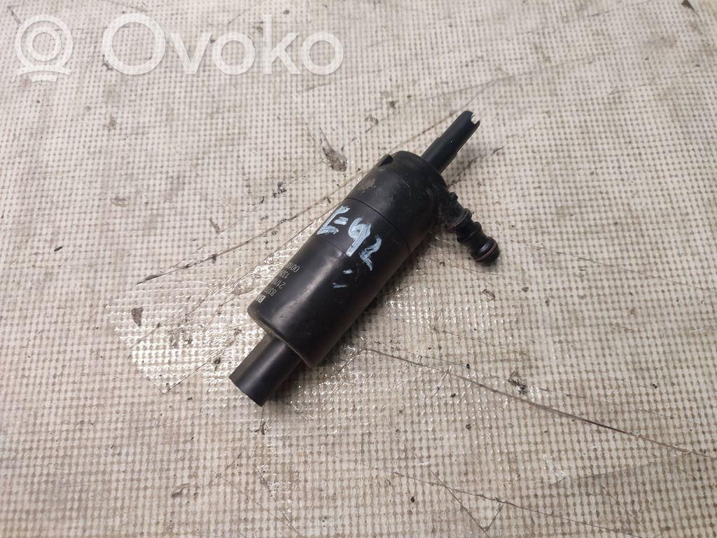 BMW X5 E70 Headlight washer pump 