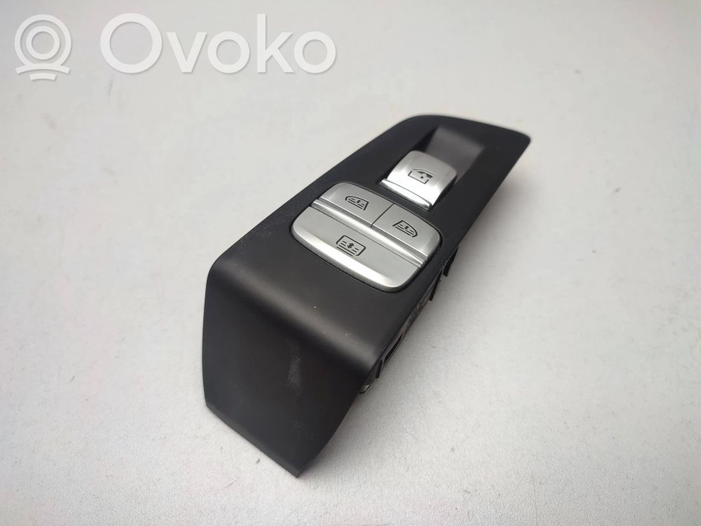 BMW 7 G11 G12 Przyciski szyb 
