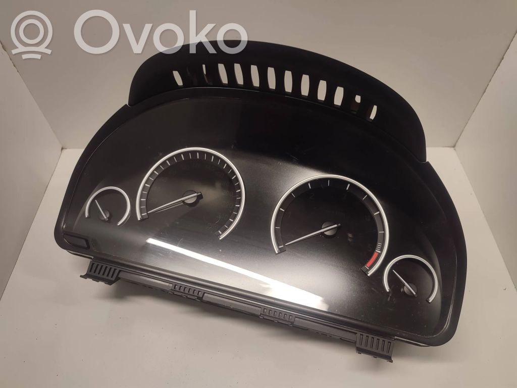 BMW 7 F01 F02 F03 F04 Licznik / Prędkościomierz 