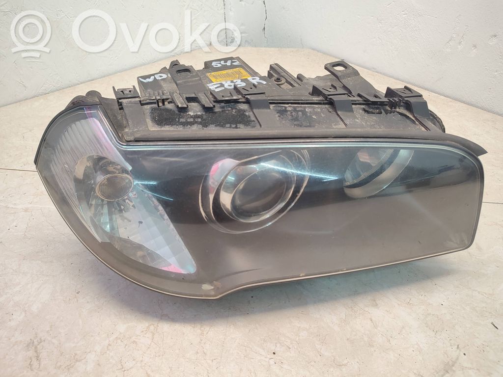 BMW X3 E83 Phare frontale 