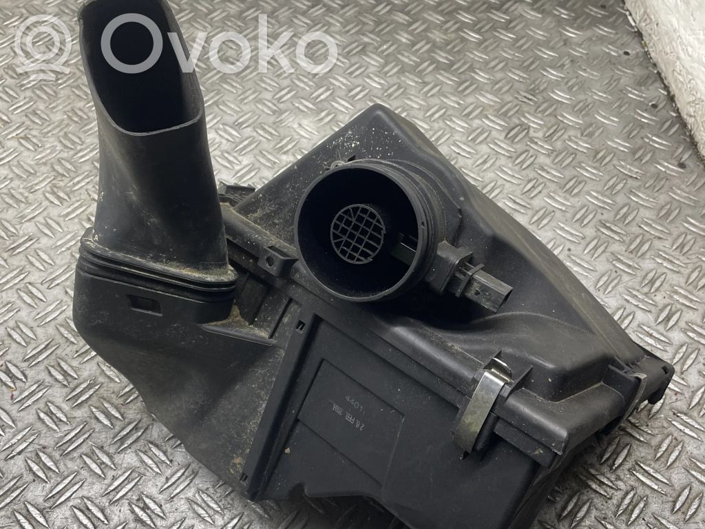 Air filter box