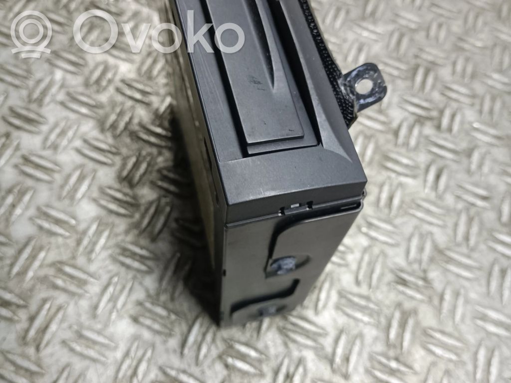 Volvo V50 Navigation unit CD/DVD player 
