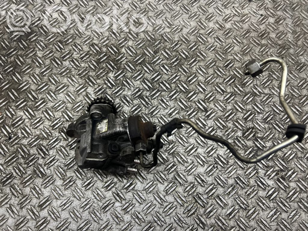 BMW 3 E90 E91 Pompa wtryskowa wysokiego ciśnienia 