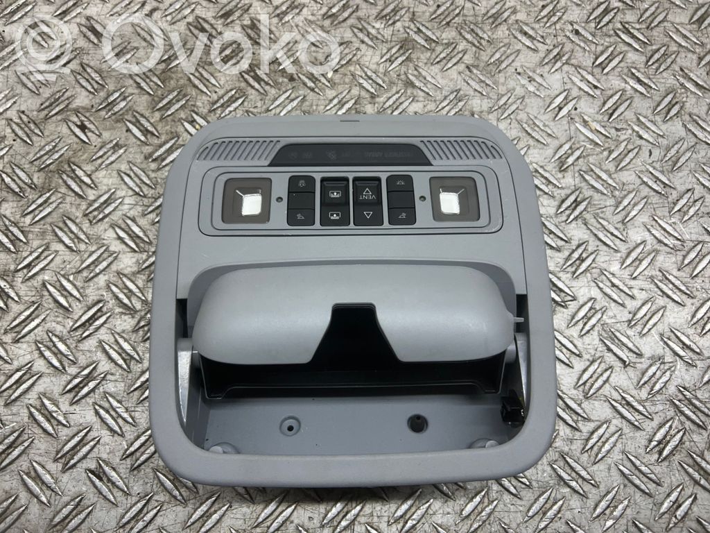 Ford Explorer VI Front seat light 