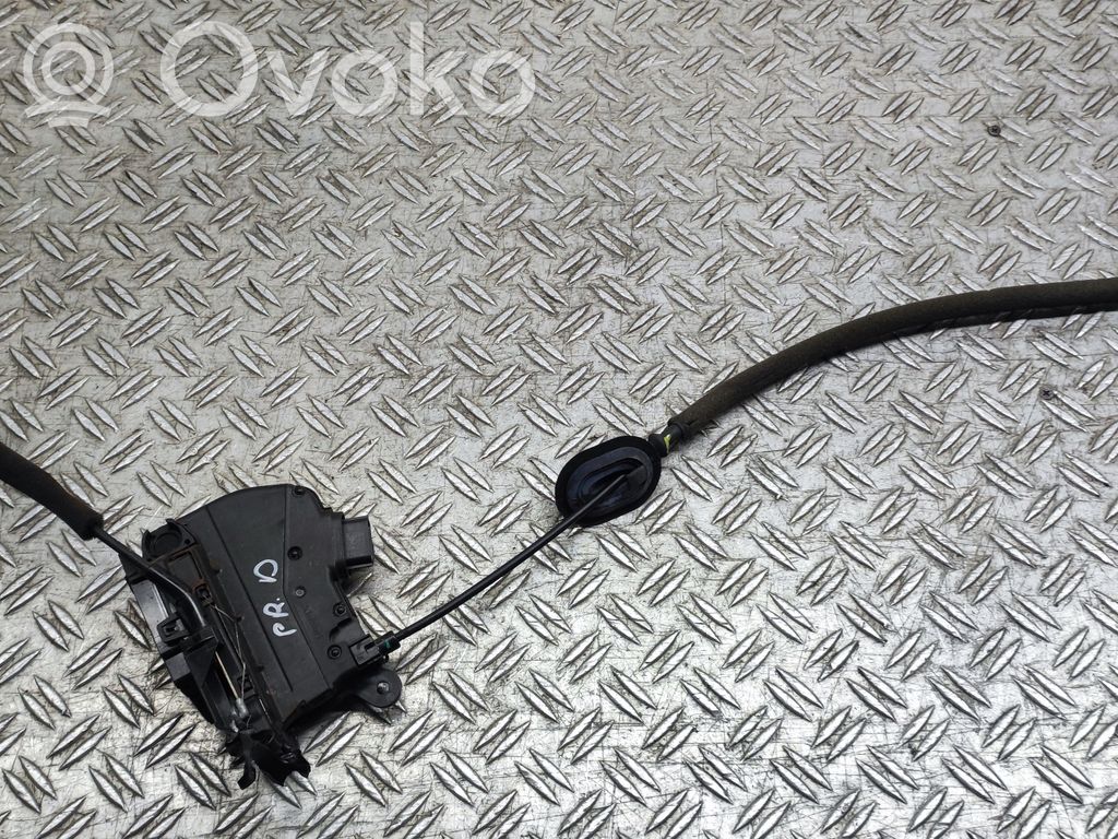 Renault Captur Priekšpusē slēdzene 