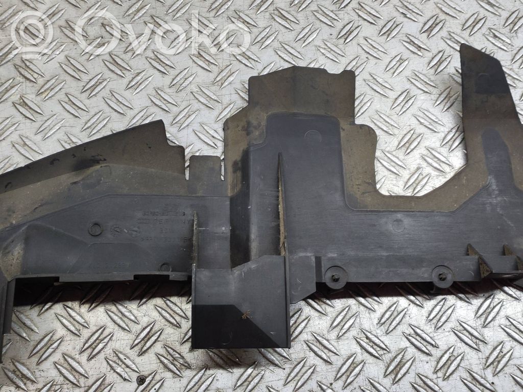 Audi Q7 4L Déflecteur d'air de radiateur de refroidissement 