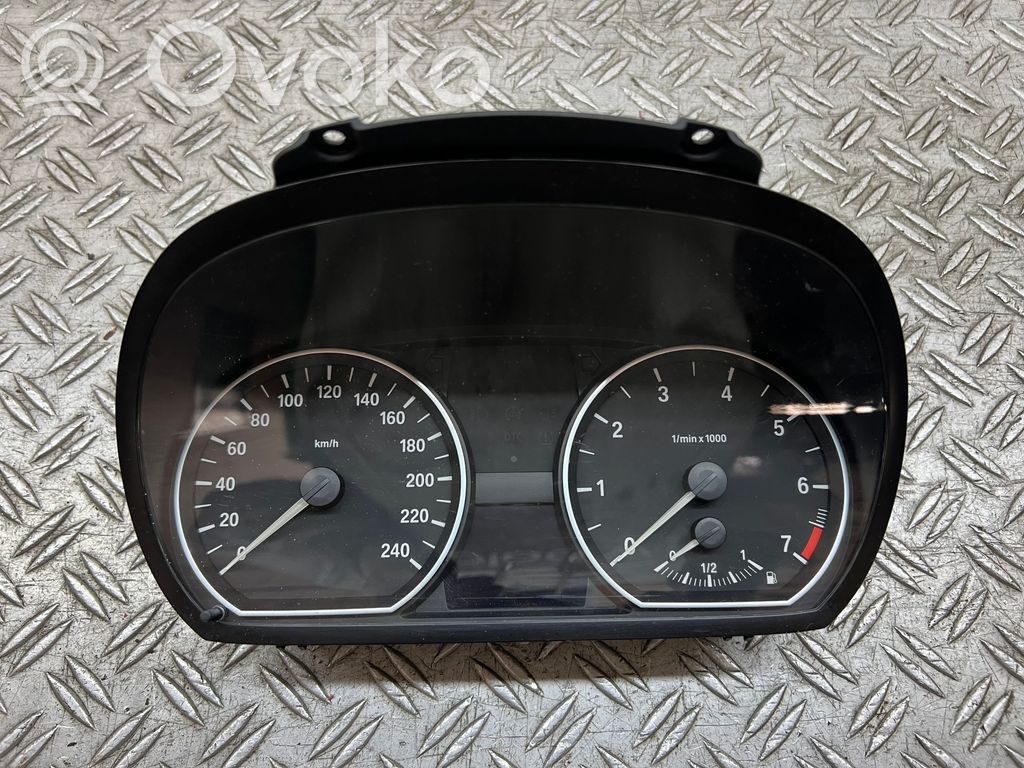 BMW 1 E81 E87 Licznik / Prędkościomierz 