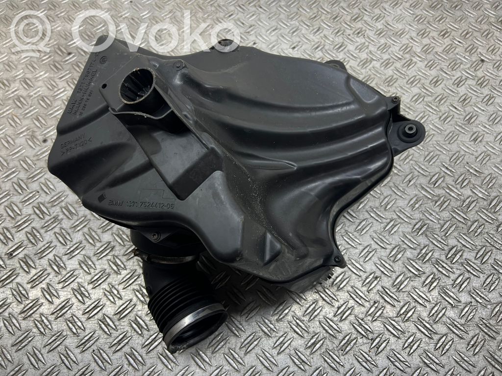 BMW 1 E81 E87 Air filter box 