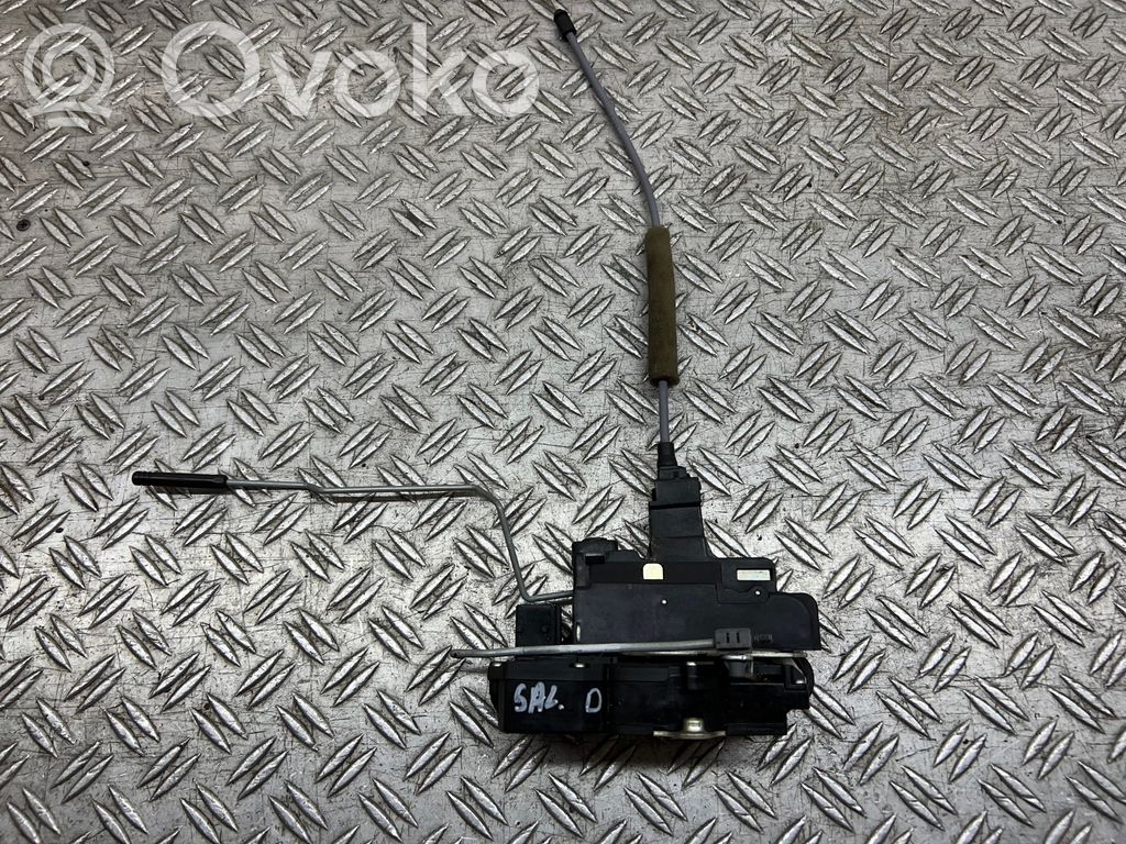 Opel Antara Aizmugurē slēdzene 