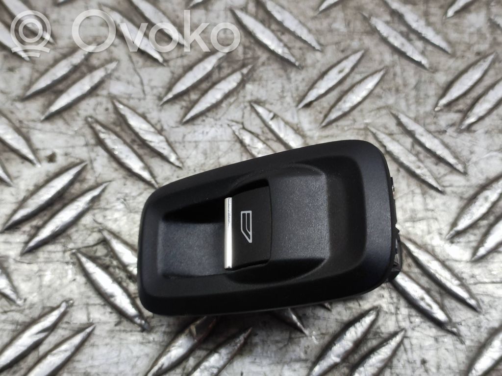 Electric window control switch   10121556,EN1514529BA
