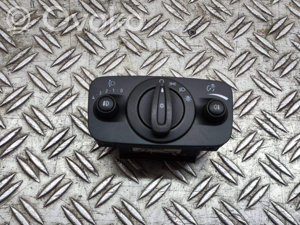 Ford Ecosport Lichtschalter 