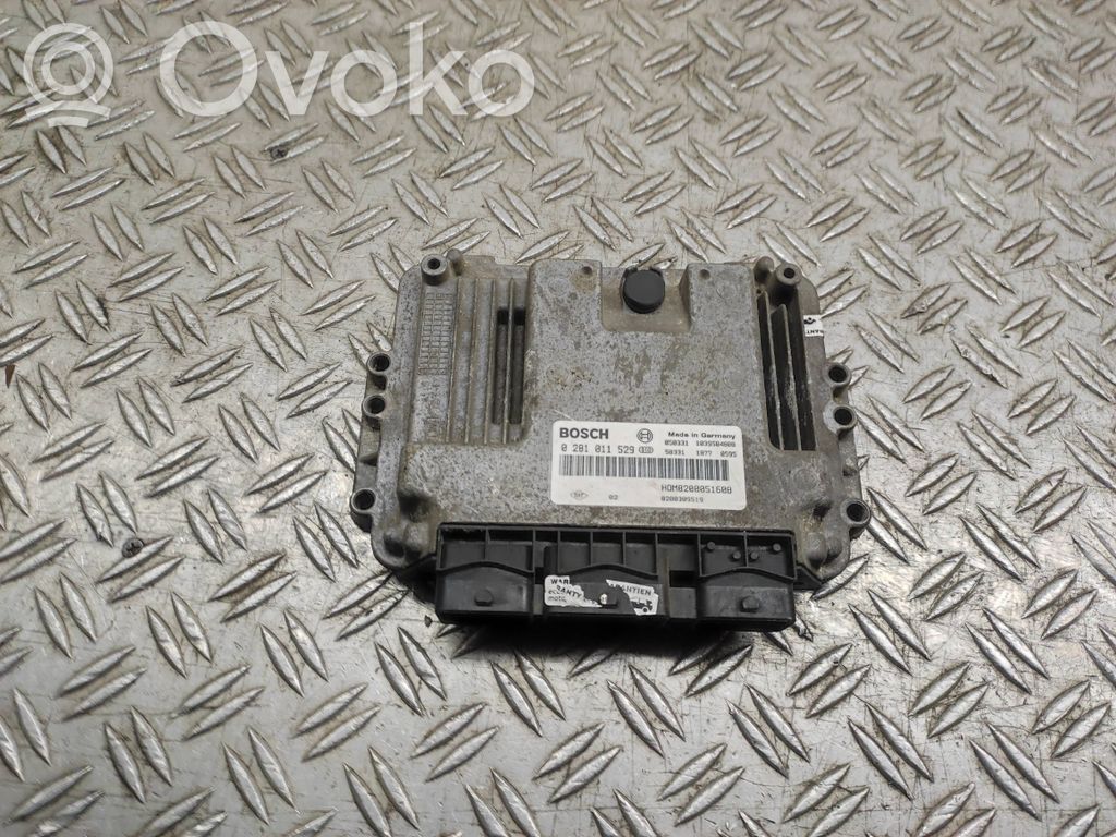 Engine control unit/module   1039S04808,8200389519,0281011529,8200051608
