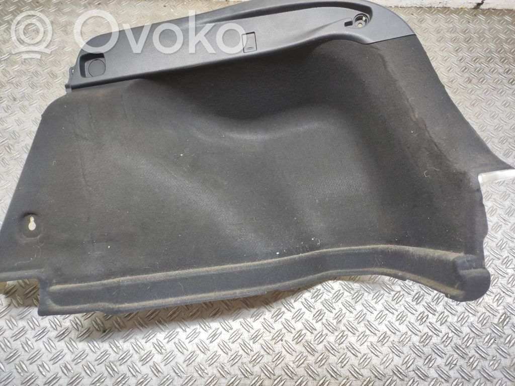 Toyota Prius (XW50) Boczek / Tapicerka / bagażnika 