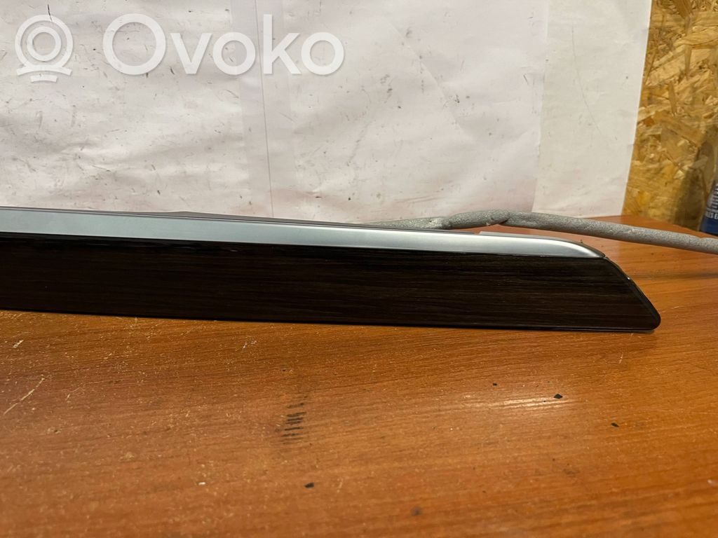 BMW 7 F01 F02 F03 F04 Boczki / Poszycie drzwi przednich 