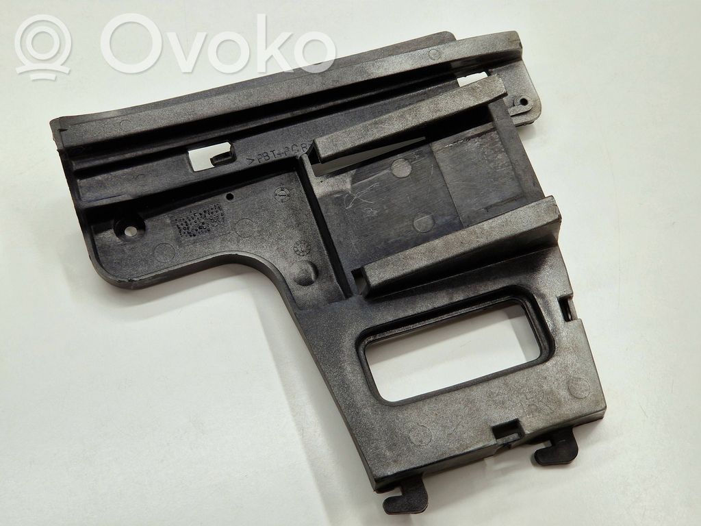 BMW 7 E38 Soporte del parachoques delantero 