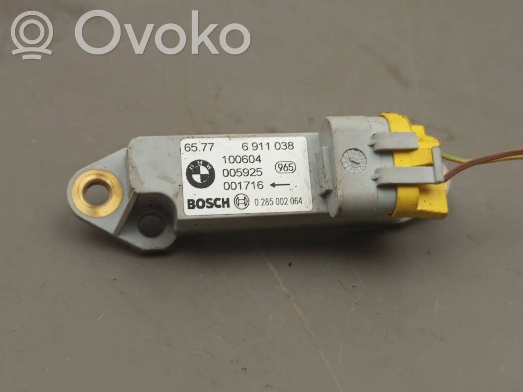 BMW X5 E53 Airbag deployment crash/impact sensor 