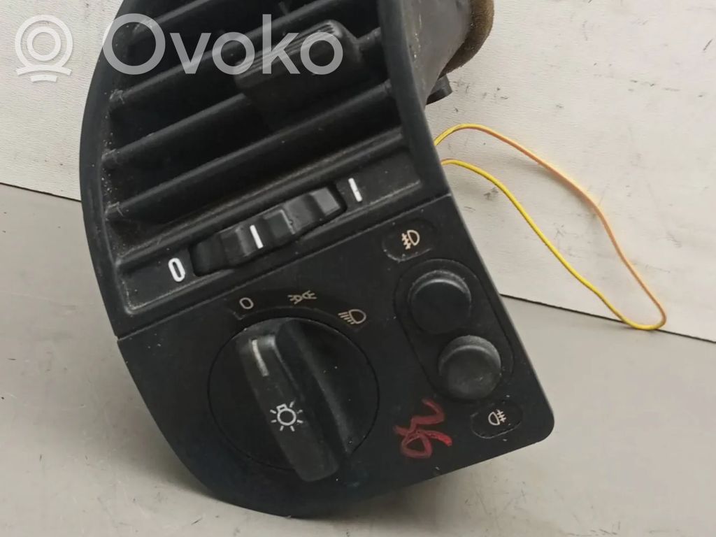 Lukturu slēdzis   1387051