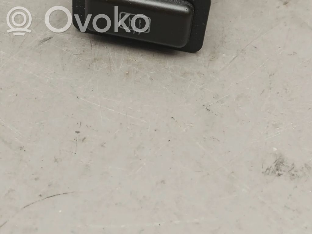 Windscreen/window heater switch   203346G
