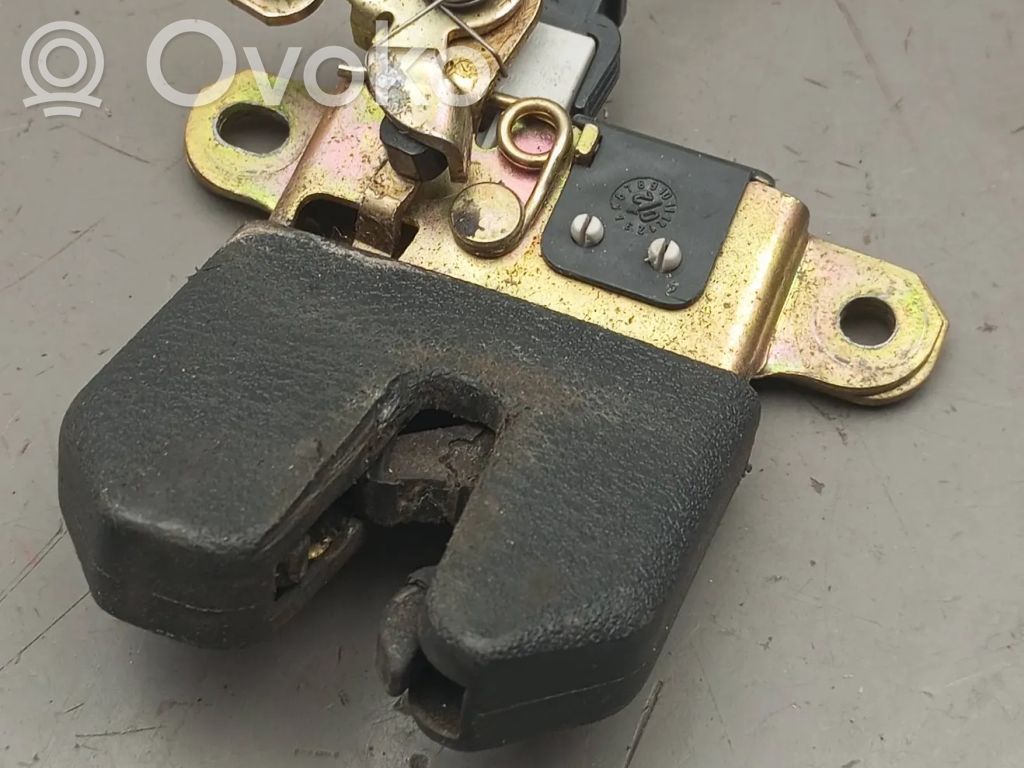 Volkswagen Bora Tailgate/trunk/boot lock/catch/latch 