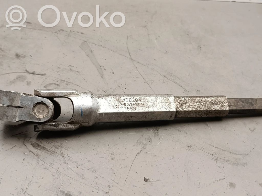 Steering column universal joint   130204