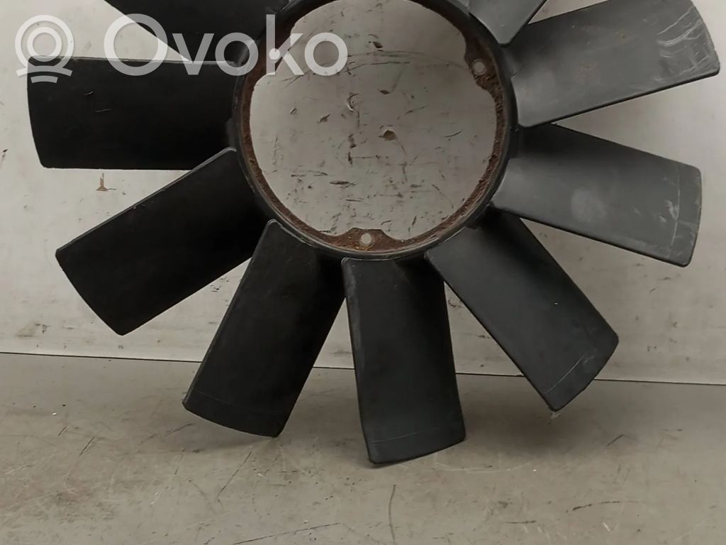 BMW 7 E32 Fan impeller 