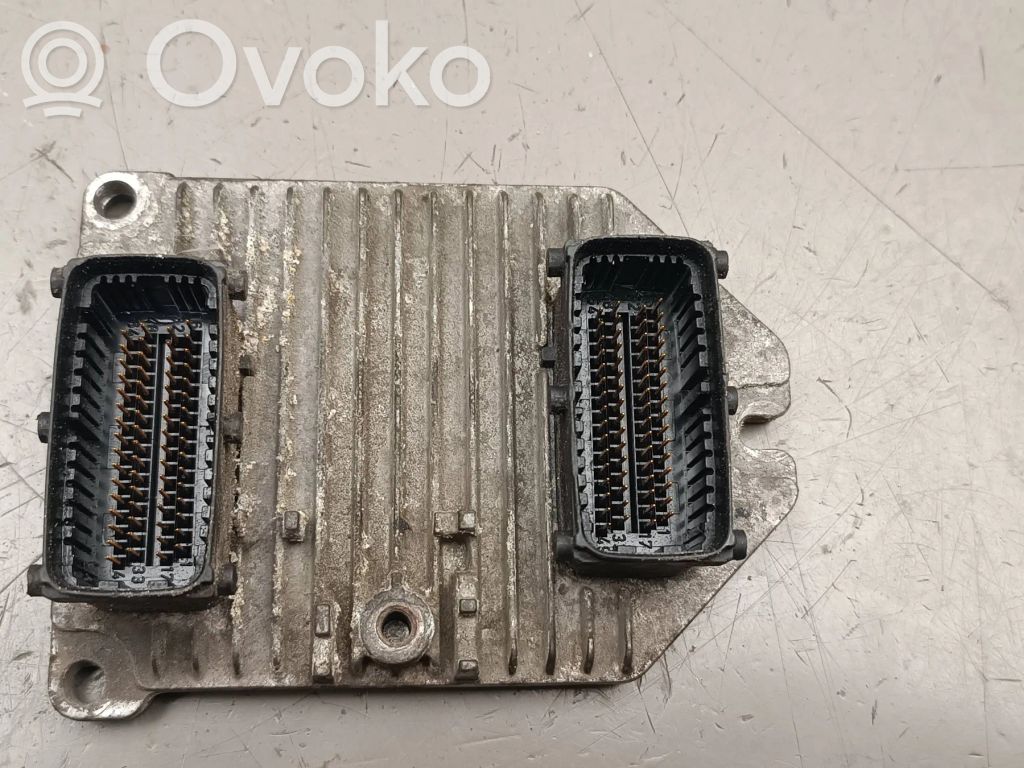 Opel Zafira A Sterownik / Moduł ECU 