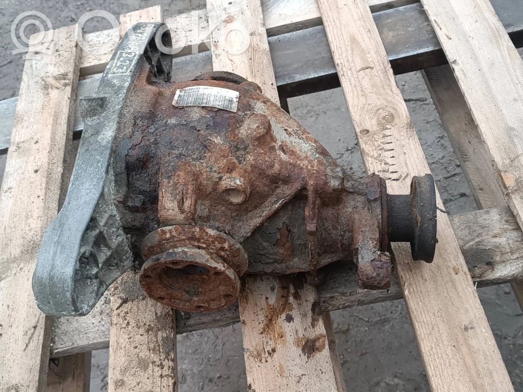 BMW 7 E38 Rear differential 