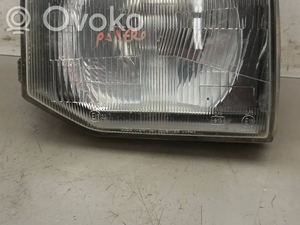 Mitsubishi Pajero Faro delantero/faro principal 