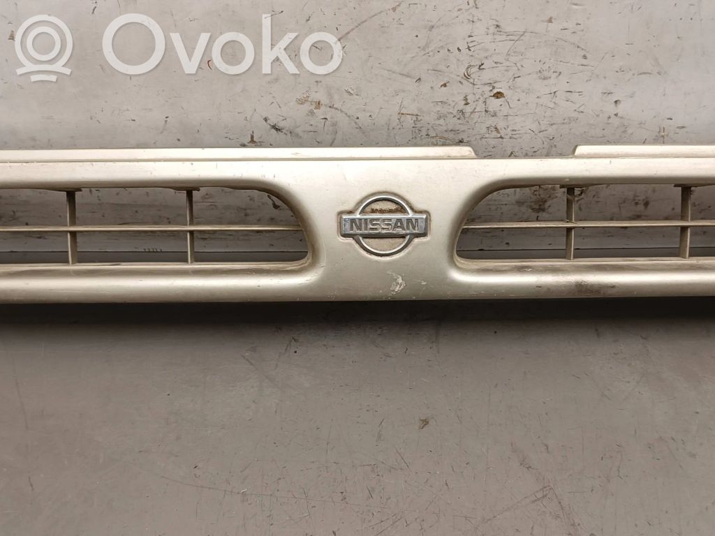 Nissan Terrano Etusäleikkö 
