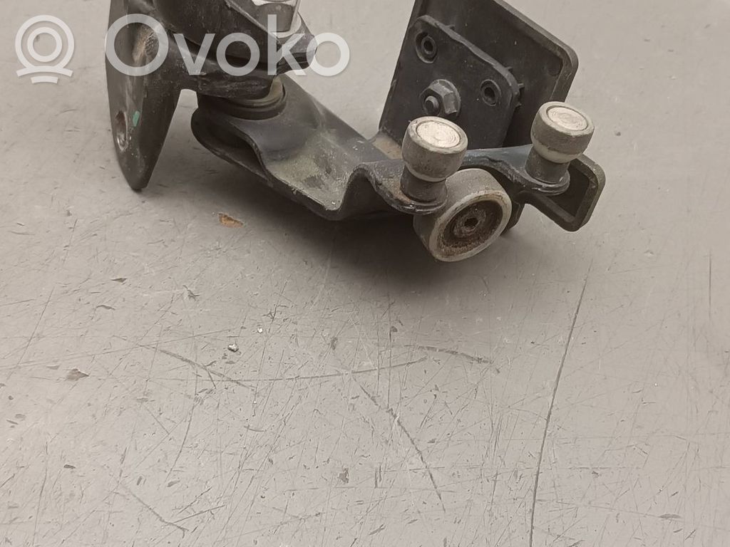 Peugeot Boxer Laikiklis/ kronšteinas išorinės atidarymo rankenos slankiojančių durų 