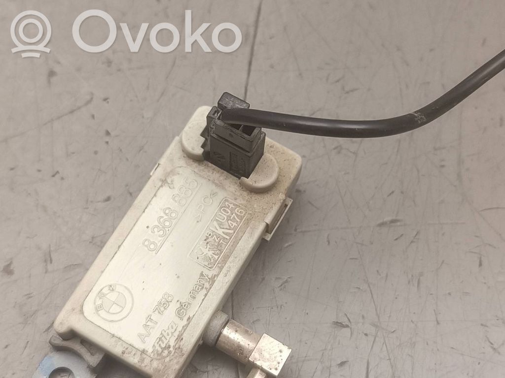 BMW 5 E39 Antenos stiprintuvas 