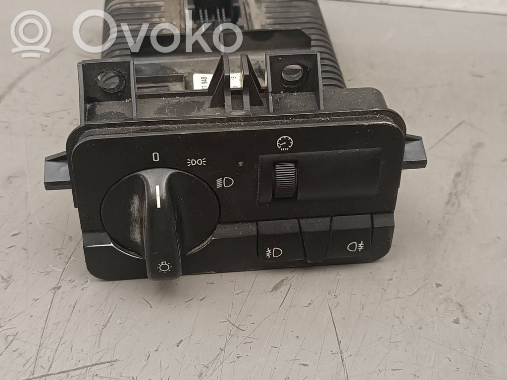 BMW 5 E39 Light switch 