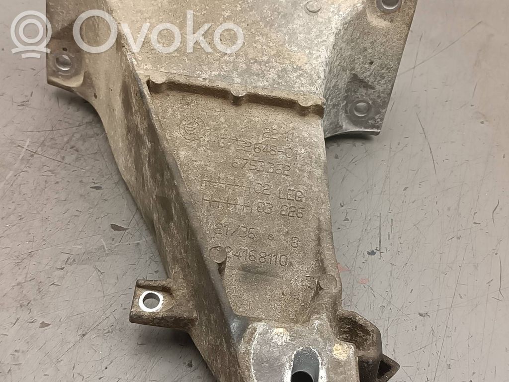 BMW 5 E39 Engine mounting bracket 