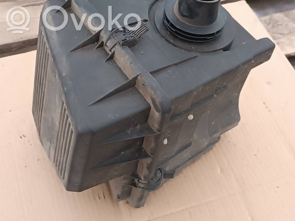 BMW 3 E36 Air filter box 