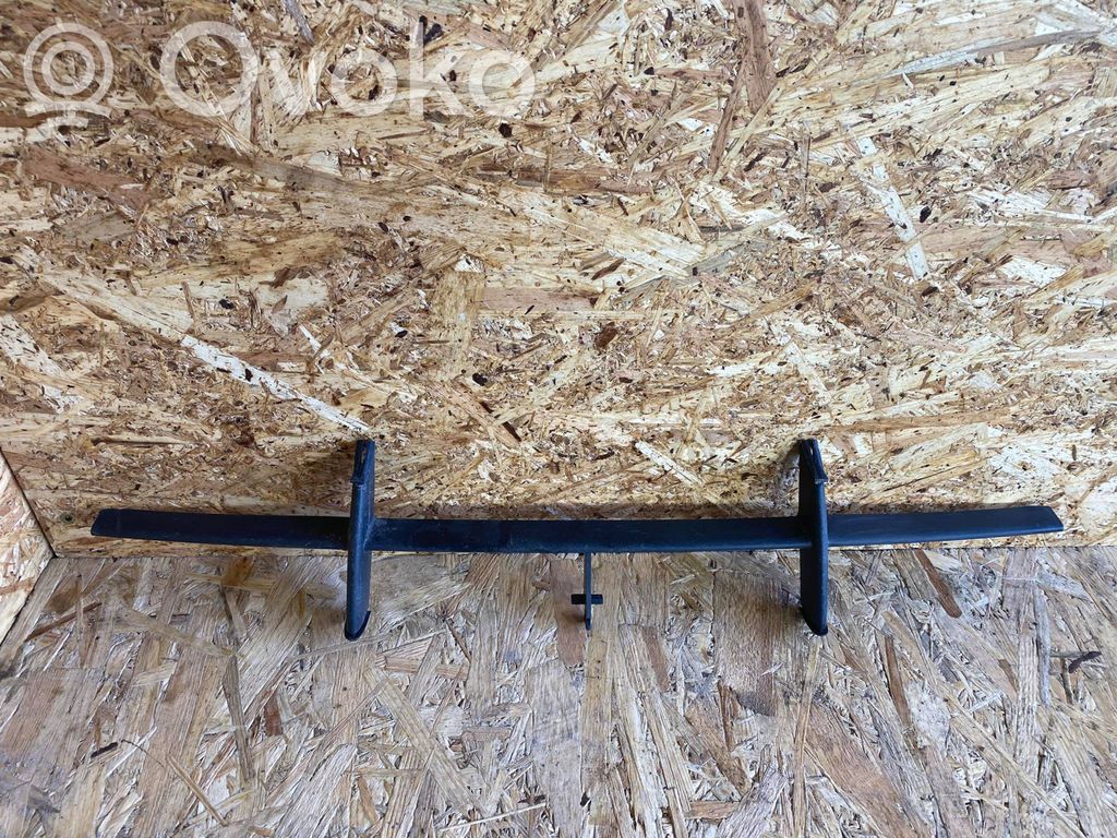 Volvo S60 Priekšpusē dekoratīva bampera uzlikas 