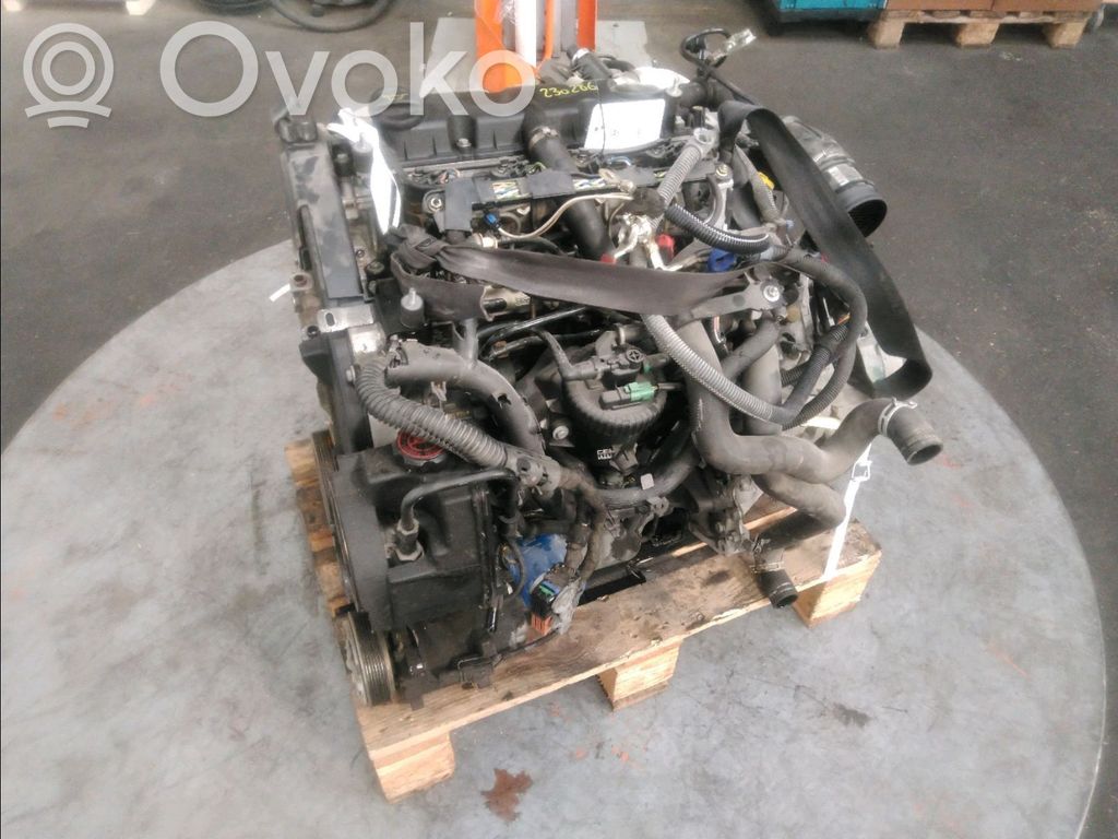Dzinējs   135FE