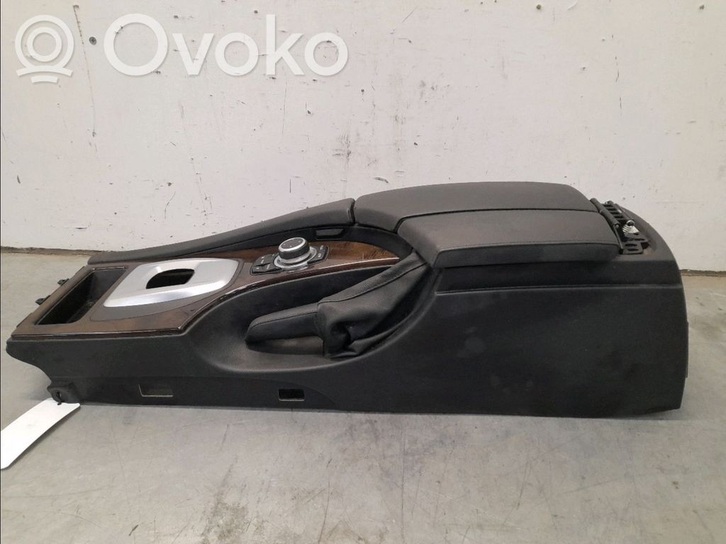 BMW 5 E60 E61 Centrinė konsolė 