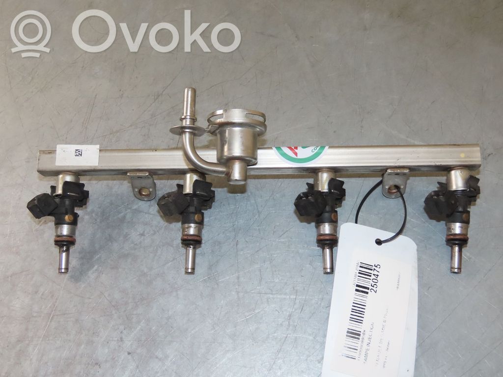 Renault Megane III Listwa wtryskowa 