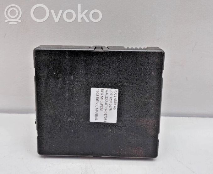 Audi A6 S6 C6 4F Sterownik / Moduł świateł LCM 