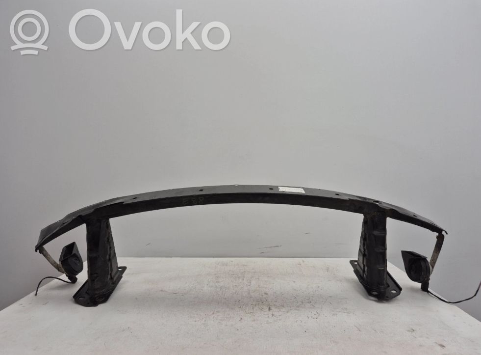 BMW 1 E82 E88 Front bumper cross member 