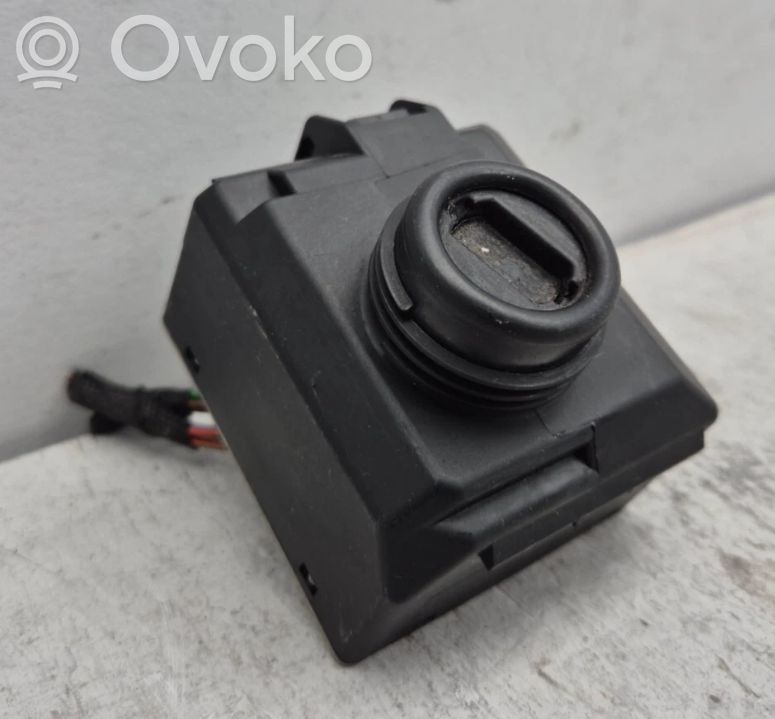 Mercedes-Benz E W212 Ignition lock 