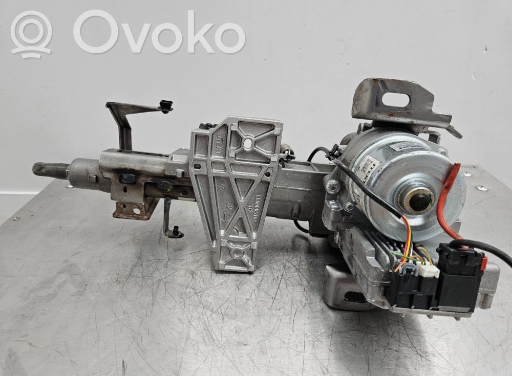 Renault Clio IV Ohjauspyörän akseli 