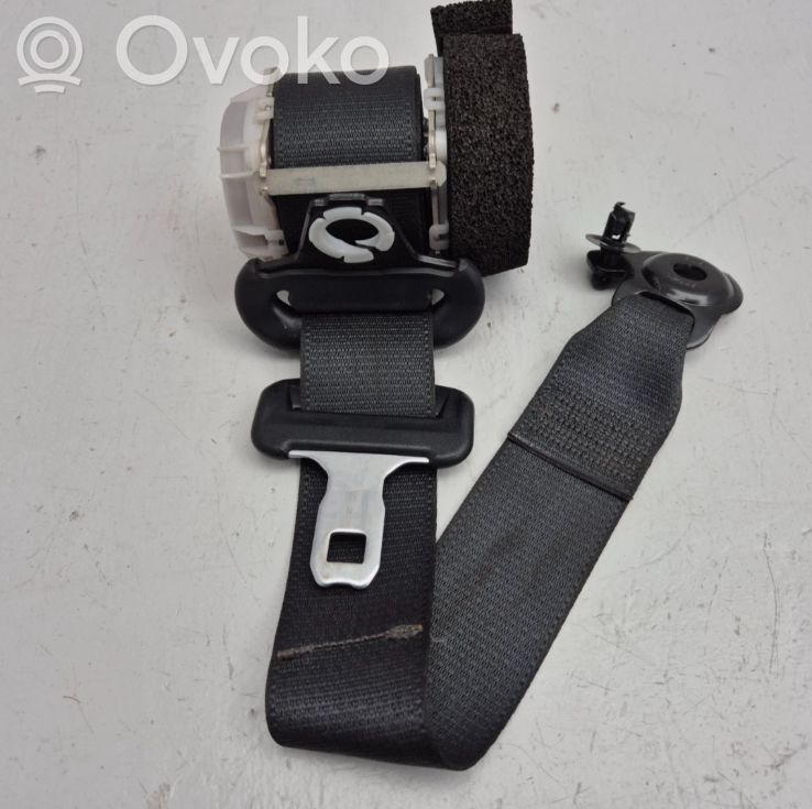 Toyota Yaris Pas bezpieczeństwa fotela tylnego 