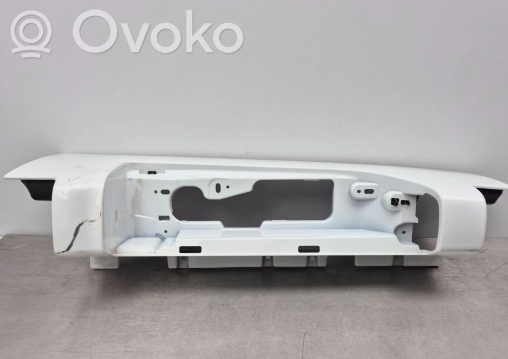 Opel Vivaro Takavalon valaisimen muotolista 