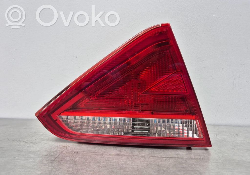 Audi A5 Sportback 8TA Lampy tylnej klapy bagażnika 