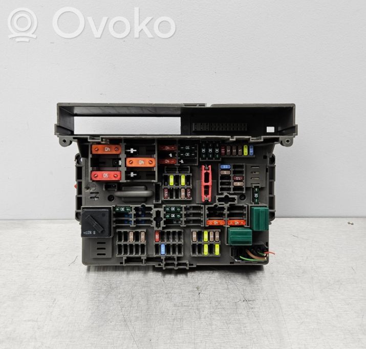 BMW X1 E84 Fuse box set 