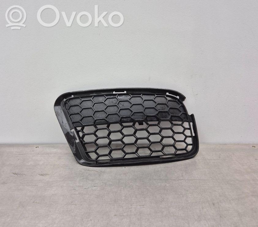 Front grill   51117845542,51117845542,7845542