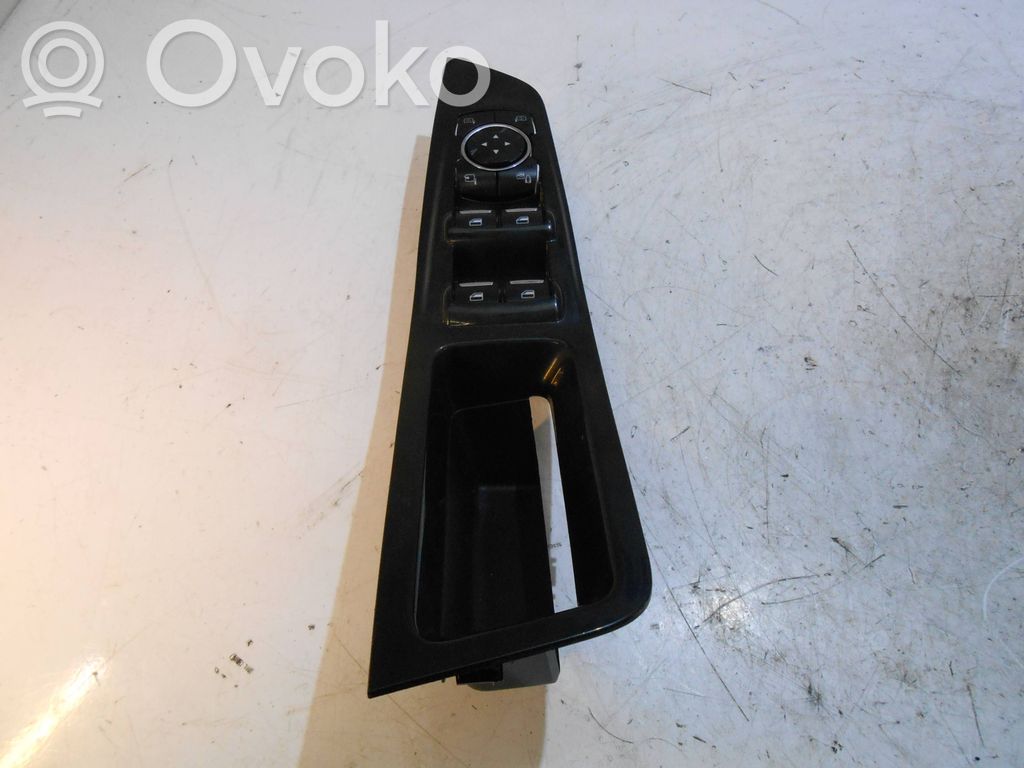 Electric window control switch   EM2B14A564CFW