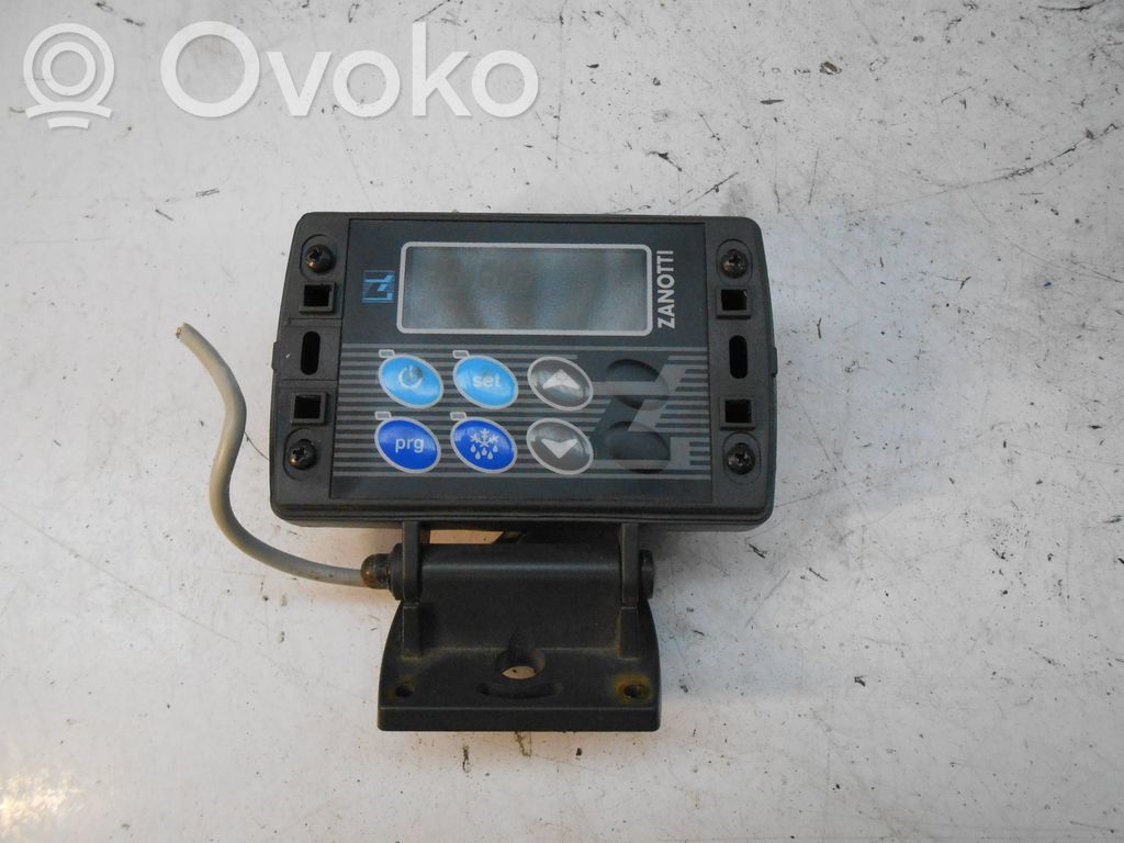 Air conditioner control unit module   3TST024