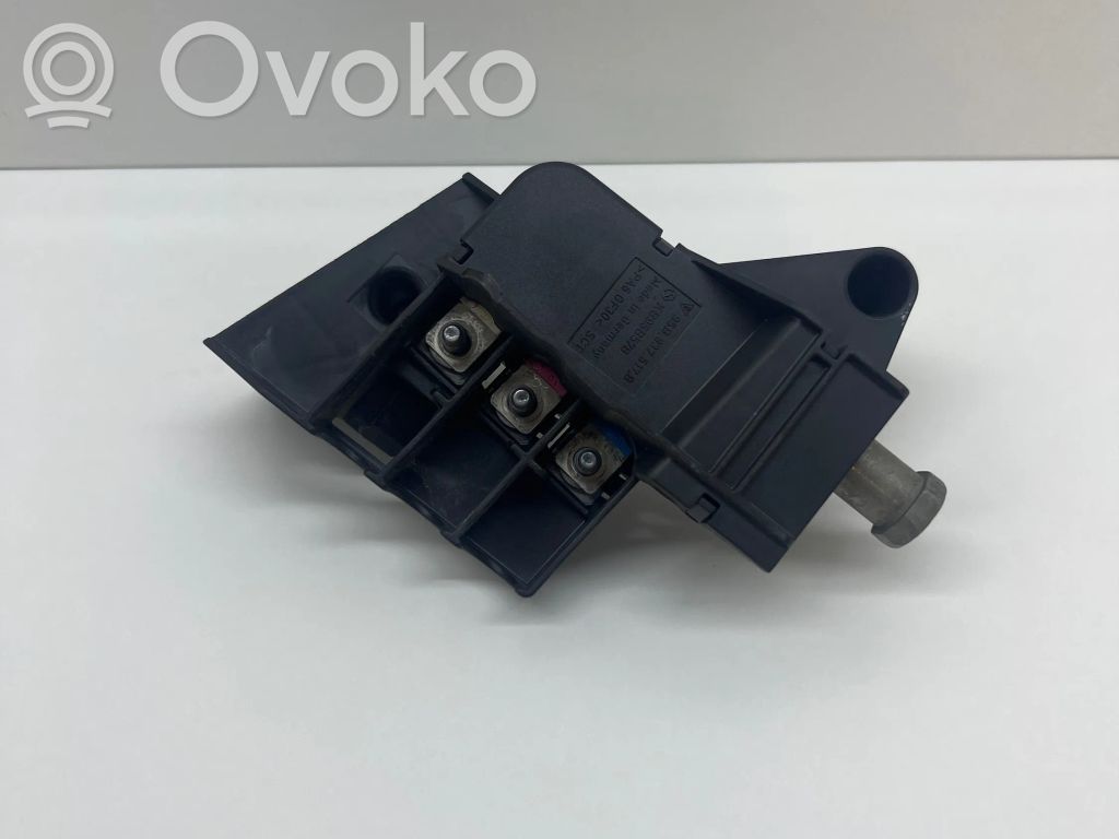 Relé de control de corriente   95B937517B,KB95B57B